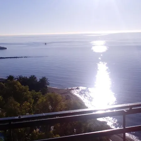 Apartamento Mediterraneo 1D Apartment *